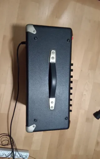 Amplificador Fender FM65R