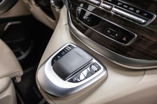 Mercedes-Benz Clase V 2023