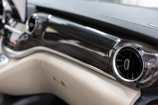 Mercedes-Benz Clase V 2023