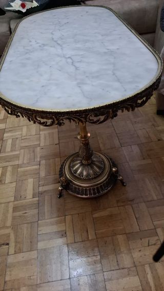 Mesa antigua bronce y mármol