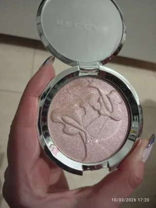 Iluminador Becca Spanish Rose Glow
