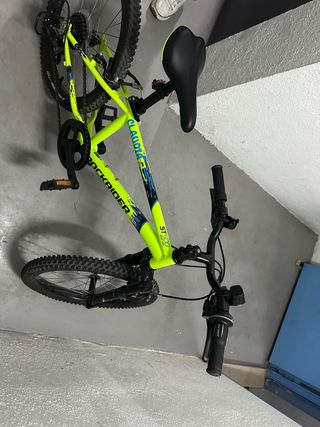 Bicicleta infantil Rockrider 20 Neón como nueva.