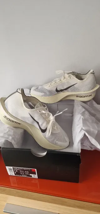 Nike vaporfly 4