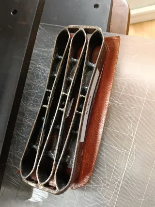 Troquel para tiradores de cremalleras