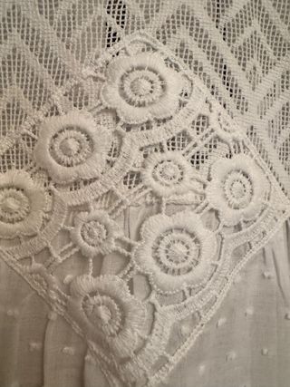 Blusa blanca Sfera encaje talla L