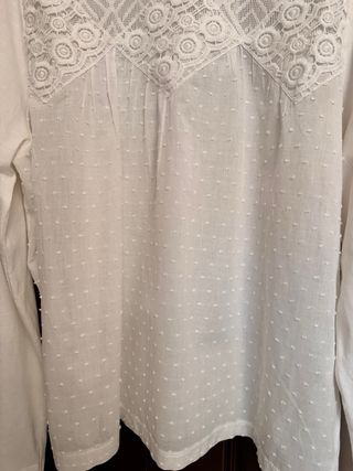 Blusa blanca Sfera encaje talla L