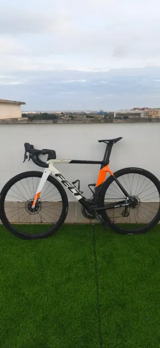 Bicicleta Felt Aero Advanced