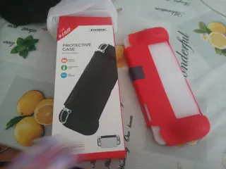 Funda Nintendo Switch OLED Roja