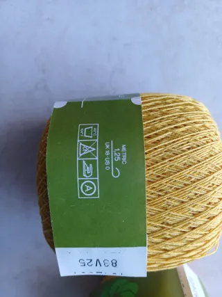 10 gomitoli Filo Scozia n.8 Giallo