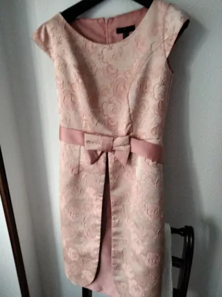 Conjunto Vestido y Chaqueta Rosa