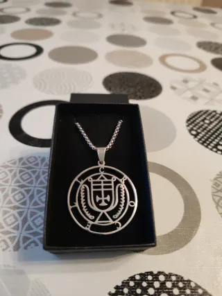 Collar de acero  sello Astaroth goetia
