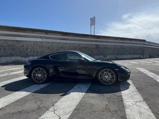 Porsche 718 Cayman 2018