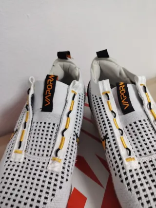 Nike Air VaporMax Blancas y Amarillas