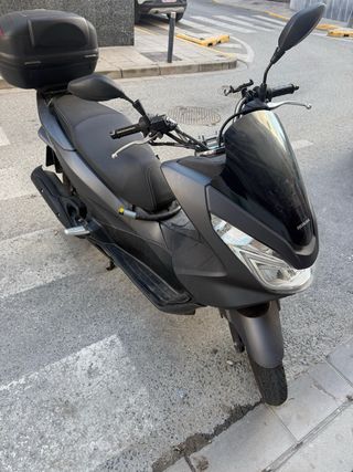 Honda PCX 125 cc Gris 43.000 km