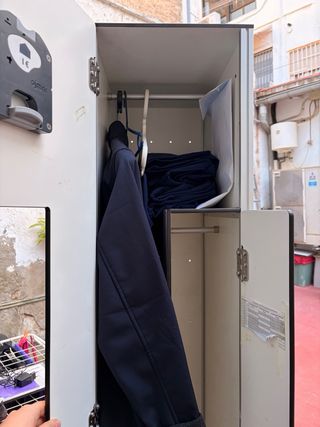 Taquilla doble estrecha