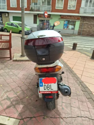 Daelim NS3 125cc Plata