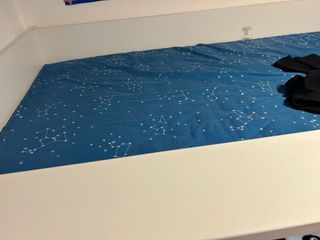 Cama tren Conforama con armario