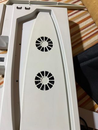 Soporte Vertical PS5 + Funda Protectora