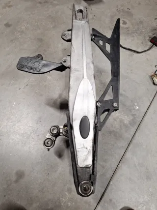 Basculante KTM Supermotard 640 LC4