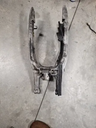 Basculante KTM Supermotard 640 LC4