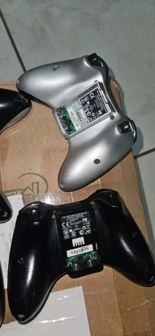 Xbox 360 Fat Console + Accessori