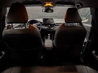 Toyota C-HR 2.0 180H Advance