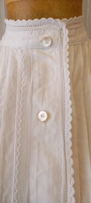 Antigua blusa victoriana, de lino.