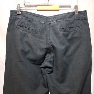 Pantalón Zara TRF negro bajo ajustable