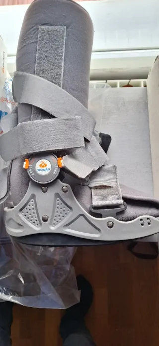 Bota Ortopédica Caña Alta Orliman Gris