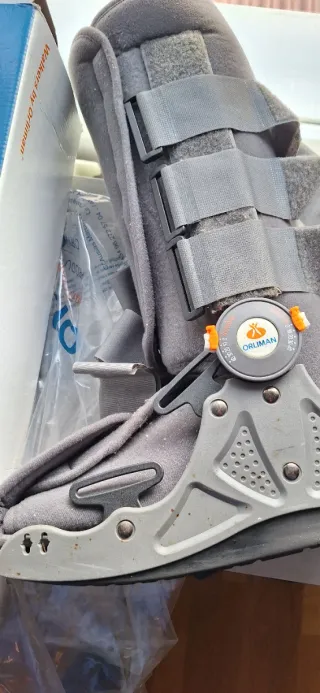 Bota Ortopédica Caña Alta Orliman Gris