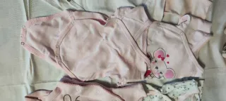 Lote 6 bodys bebé niña