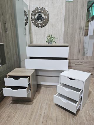 OFERTA DE MESITAS DE NOCHE Y COMODA