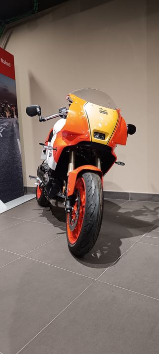 YAMAHA XSR 900 GP