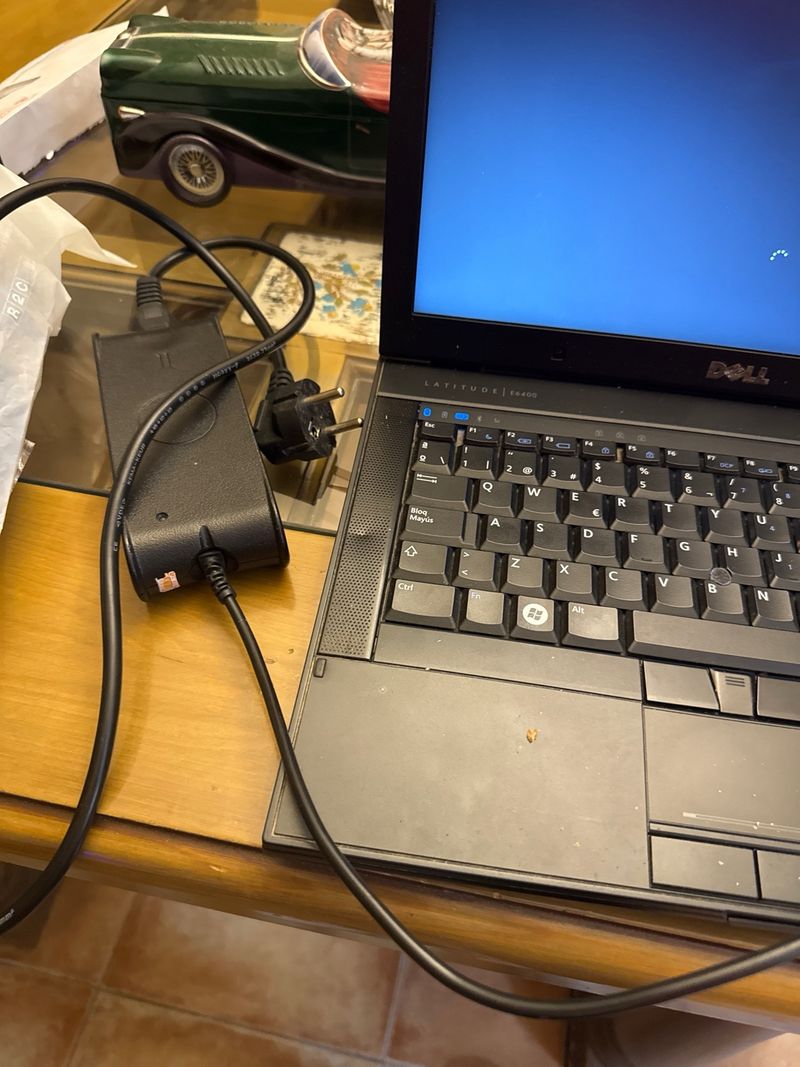 Portátil Dell Latitude E6400 afbeelding 3