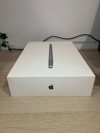 Apple MacBook Air Gris Espacial