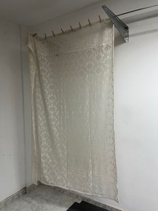 Cortina de encaje blanca