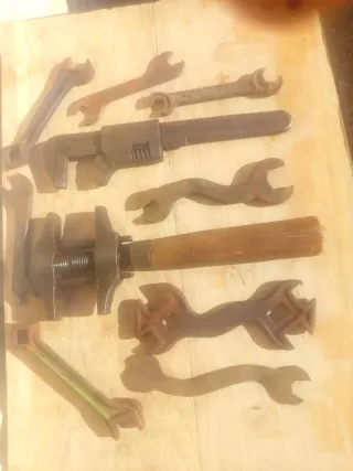 Lote llaves inglesas y planas curvas