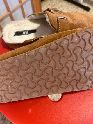 Zuecos Xti Marrones Talla 37