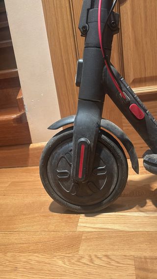 Patinete Eléctrico Xiaomi Pocos Km incluye cargado