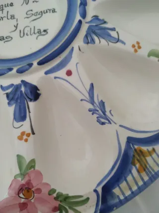 Plato artesanal de cerámica