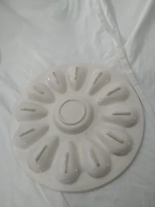 Plato artesanal de cerámica