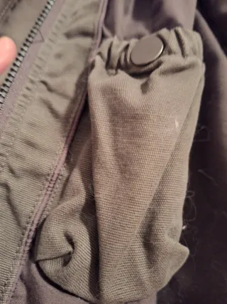 Chaqueta militar verde oliva