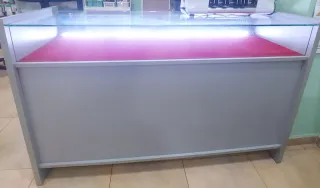 Mobiliario Tienda Segunda Mano.