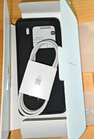 Xiaomi 15 Green 12GB 512GB ROM  *A estrenar*