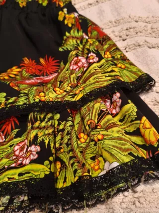 Top lencero Colcci floral negro