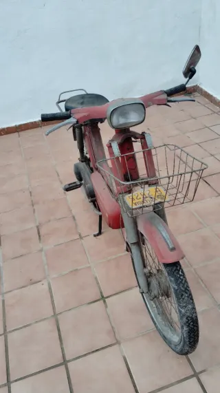 Vespino GL Roja + matrícula