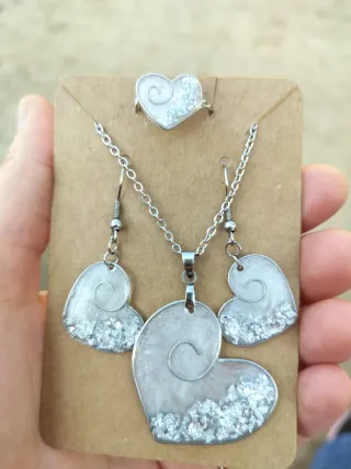 Conjunto Corazón Colgante, Pendientes y Anillo