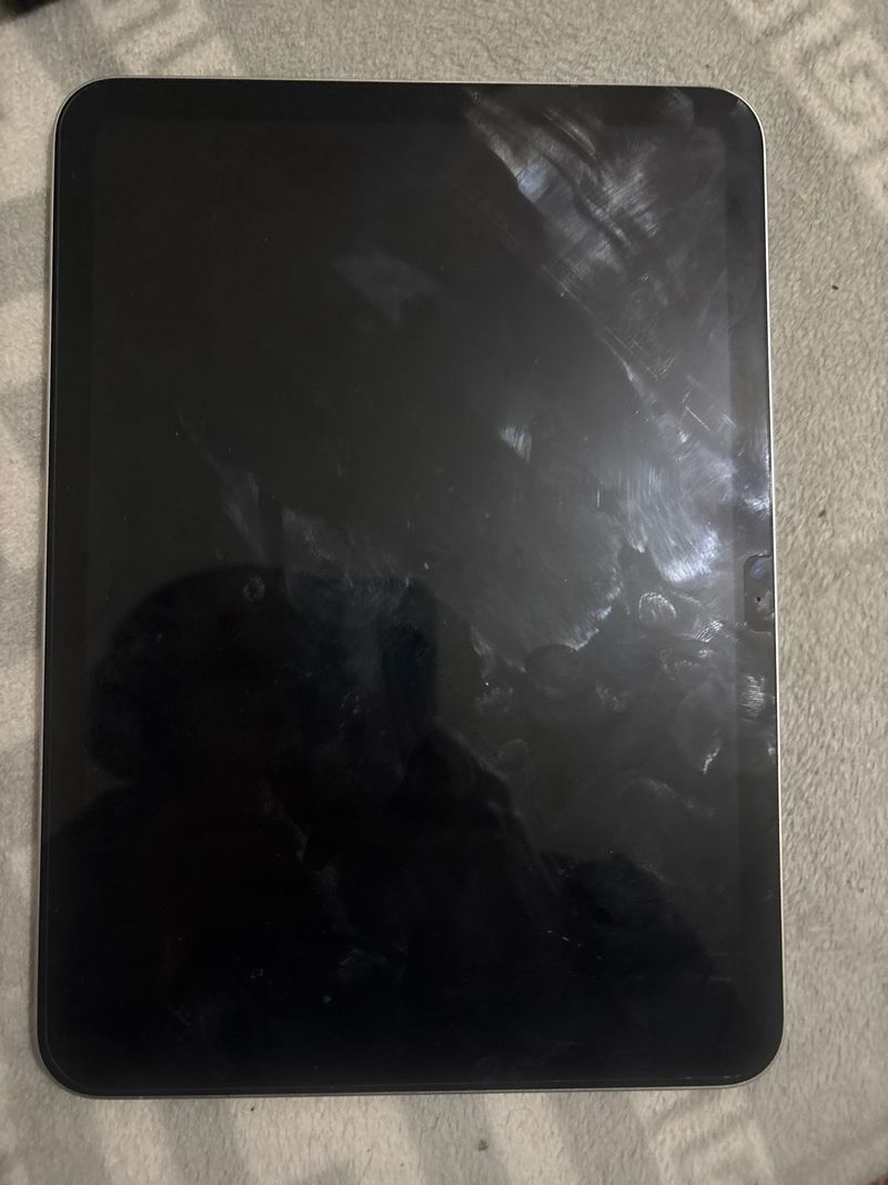 iPad 10ª Gen 64GB Gris afbeelding 2