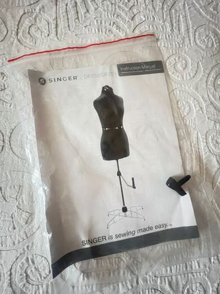 Maniquí Costura Singer Ajustable Talla S