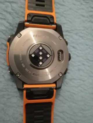 Reloj Garmin Fénix 8 51mm Zafiro Naranja